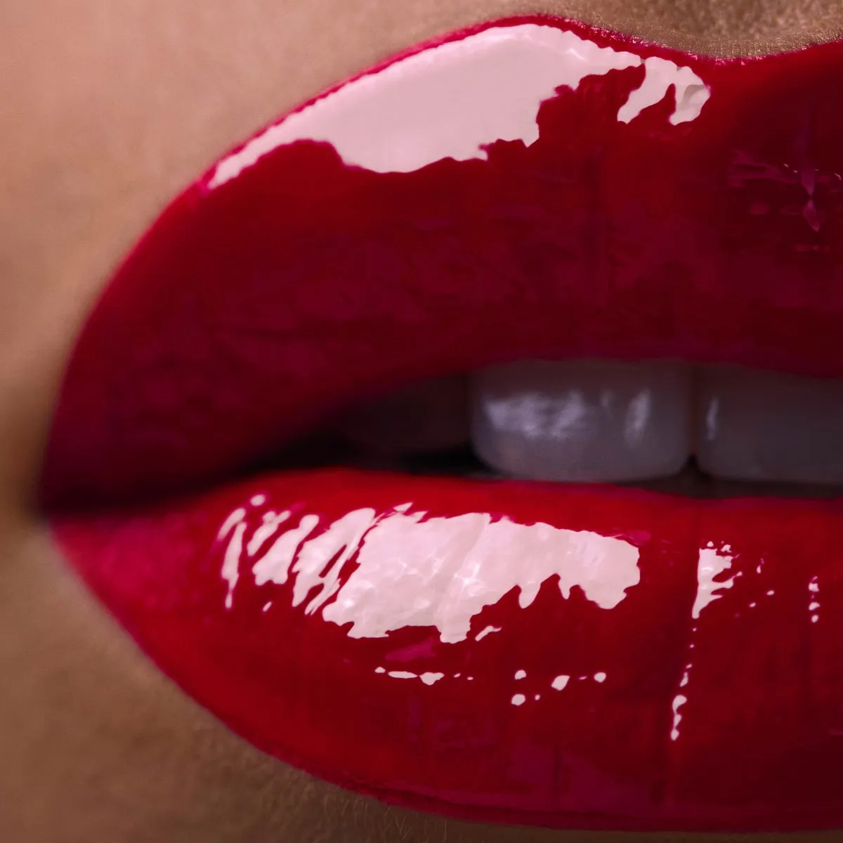 Christian Louboutin Rouge Stiletto Vinyl Gloss – Lip Gloss – Fire Red 115V - Beauty - alternate view 3